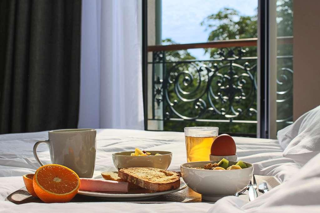 Brit Hotel Limoges Centre Gare - ex hôtel Jeanne d'Arc Quarto foto
